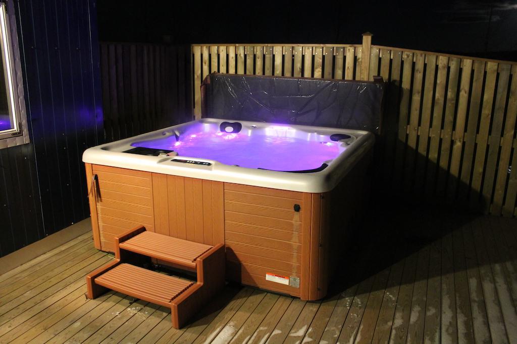 Hestaland Guesthouse Horse Farm Stay Statharhus Экстерьер фото